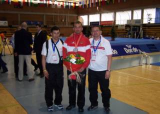 Coaches Dariusz Nowicki and Waldemar Lakomy with Jacek Jarzynski